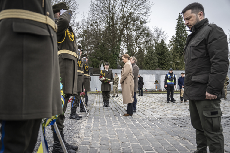 Zelenski objavio koliko je Ukrajinaca poginulo u ratu