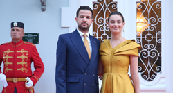 Prvu damu Crne Gore kritiziraju zbog detalja na haljini, reagirao i predsjednik