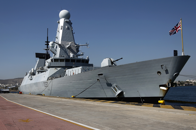 Britanci šalju ključan ratni brod na Cipar?