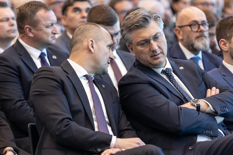 Plenković: U Hrvatskoj raste broj primitivnih političara poput Milanovića