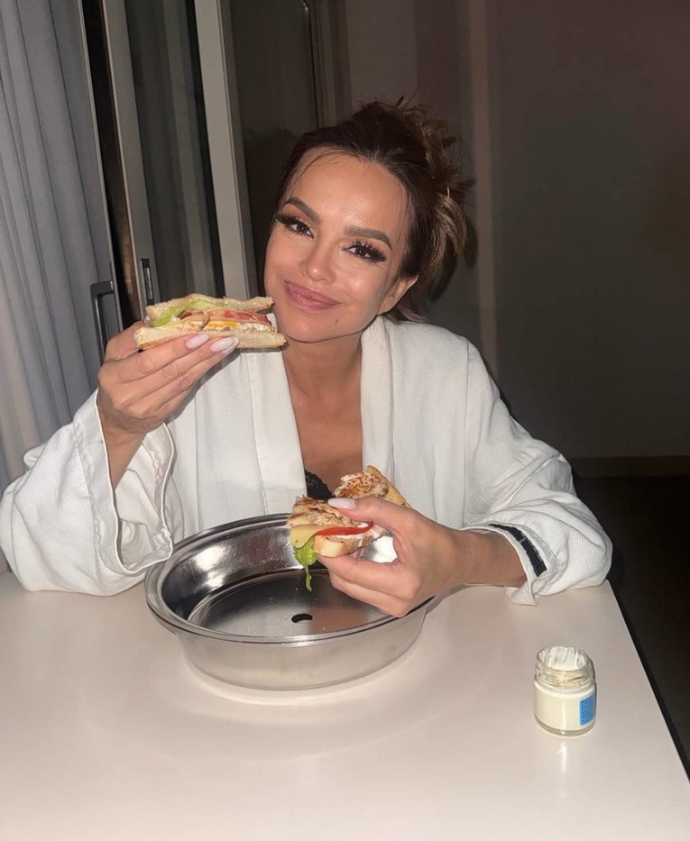 Severina pokazala što radi nakon nastupa: "Ne možete mi spočitnuti da ne jedem"