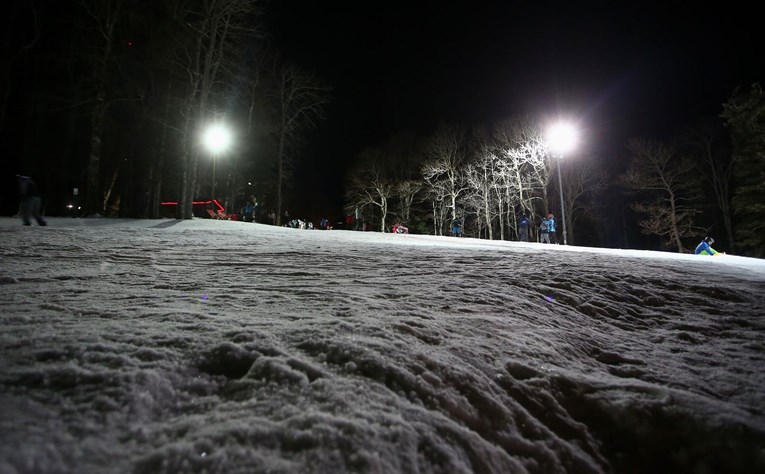 Jedan tinejdžer stradao na Sljemenu ima teške ozljede glave, drugi kralježnice