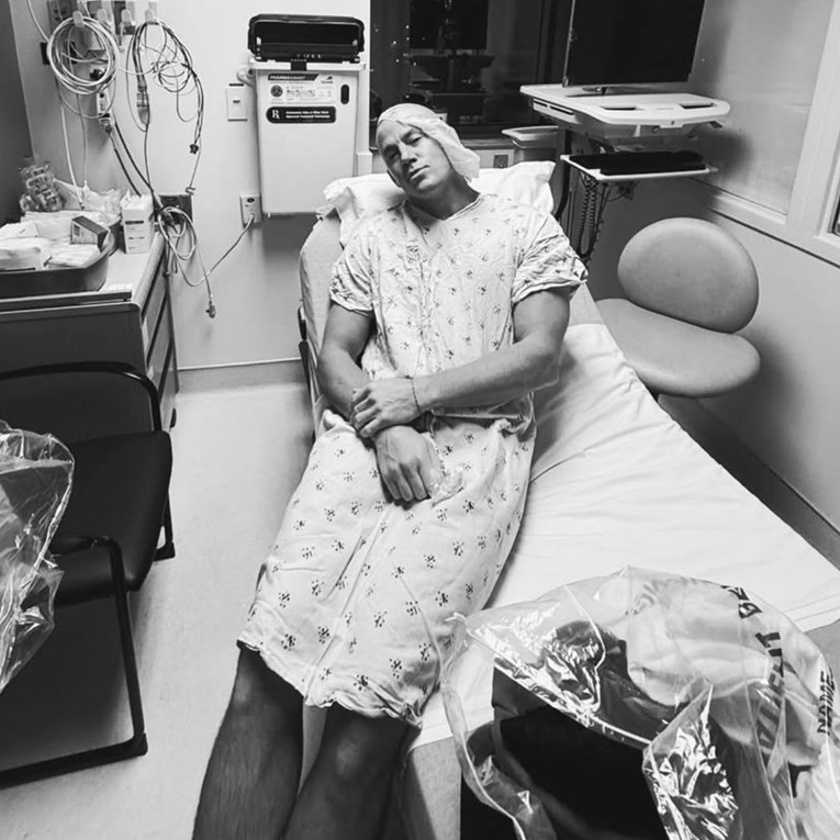 Channing Tatum zabrinuo fanove fotkom iz bolnice i zagonetnom objavom