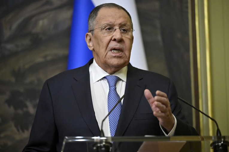 Kremlj odbio europski mirovni plan. Lavrov: O svemu će odlučiti oružje