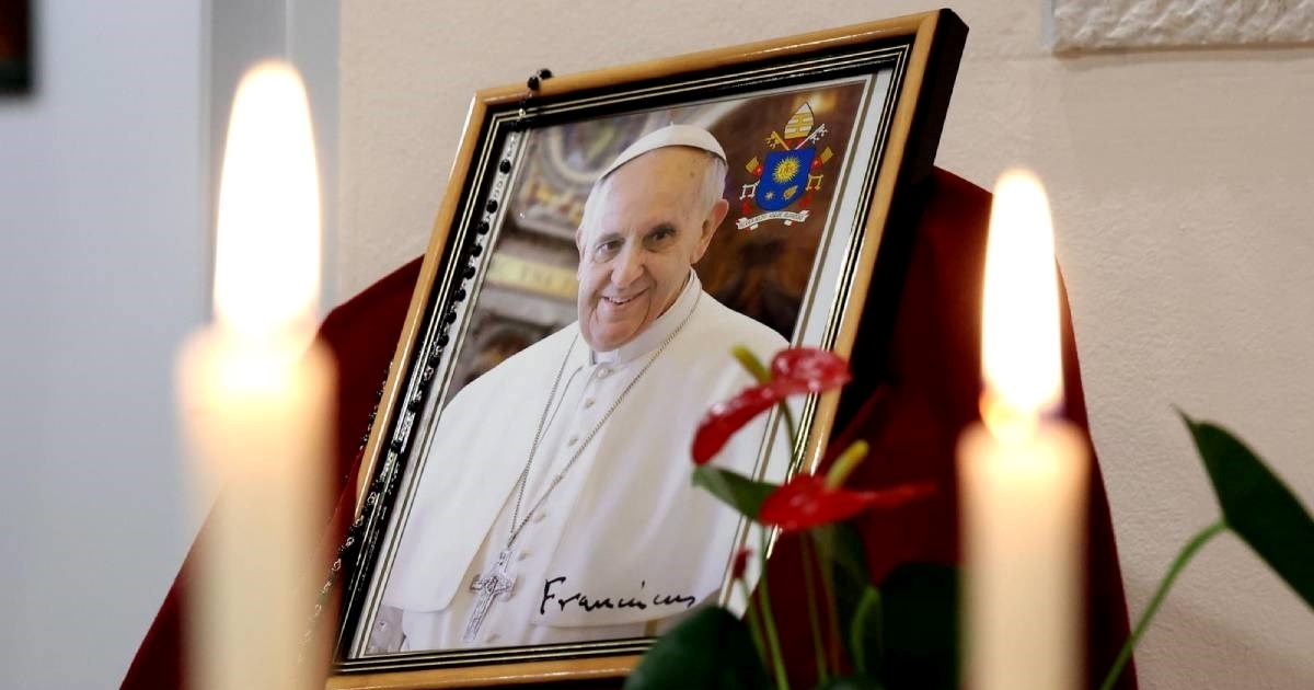 Hrvatska subotu proglasila danom žalosti zbog smrti Pape. Što to točno znači?