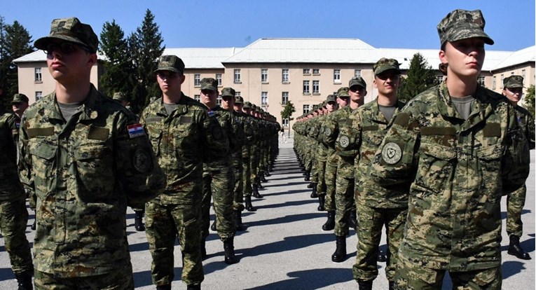 MORH zapošljava 155 ljudi. Traže se zidari, frizeri, vozači, vatrogasci, domari