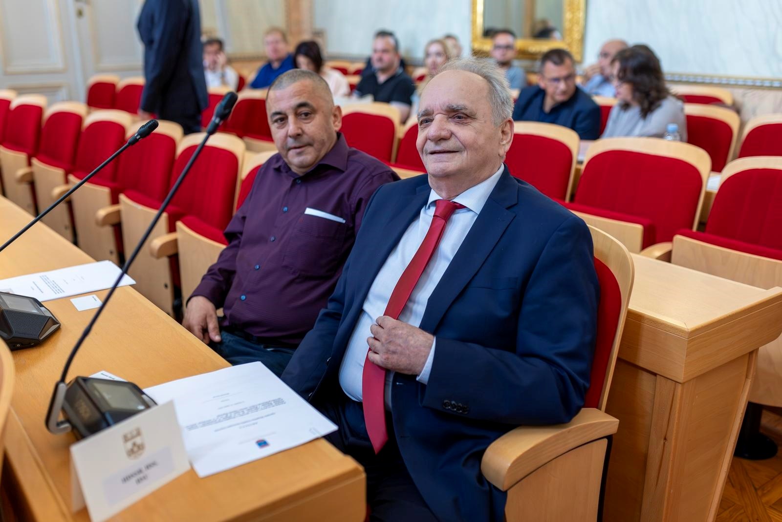 Politička drama u Đakovu, ide se na nove izbore