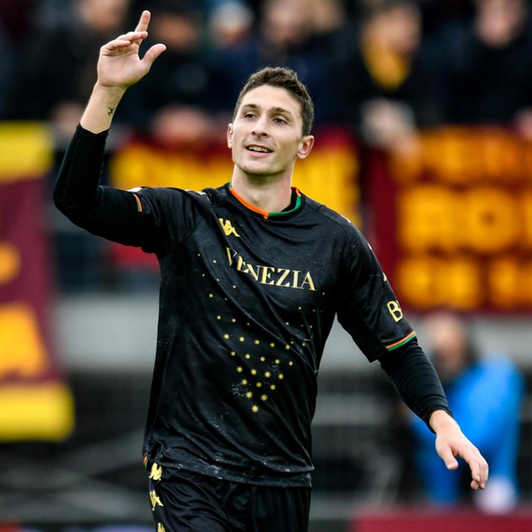 Umirovio se bivši igrač Milana (31): "Tijelo me izdalo, a nevidljiva bolest slomila"