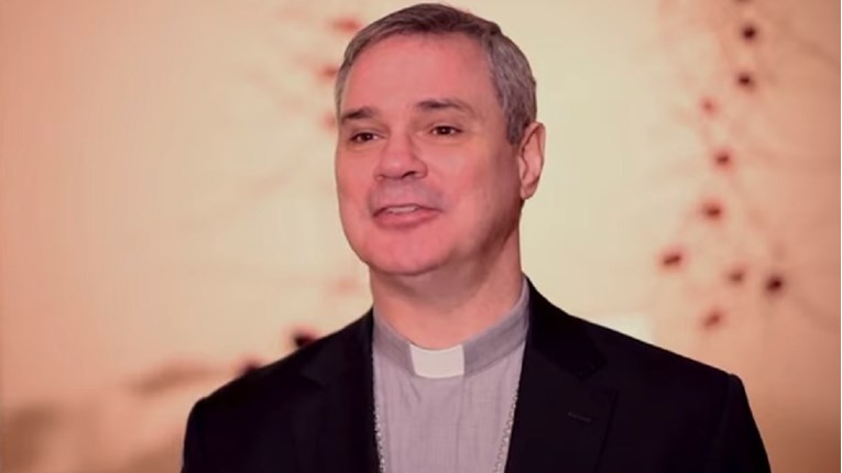 Ovaj nadbiskup ne bi prijavio pedofila koji na ispovijedi prizna da siluje djecu