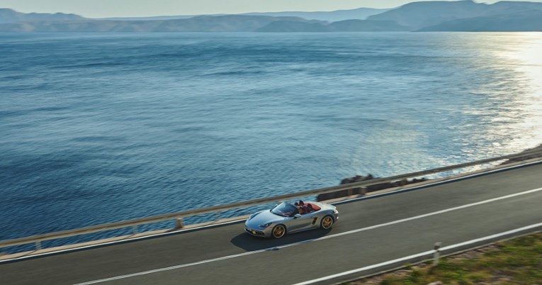 FOTO, VIDEO Porsche je proslavio veliki jubilej snimkama iz Hrvatske