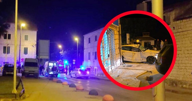 Prometna u Kaštelima: BMW-om se zabio u kuću, auto zgužvan