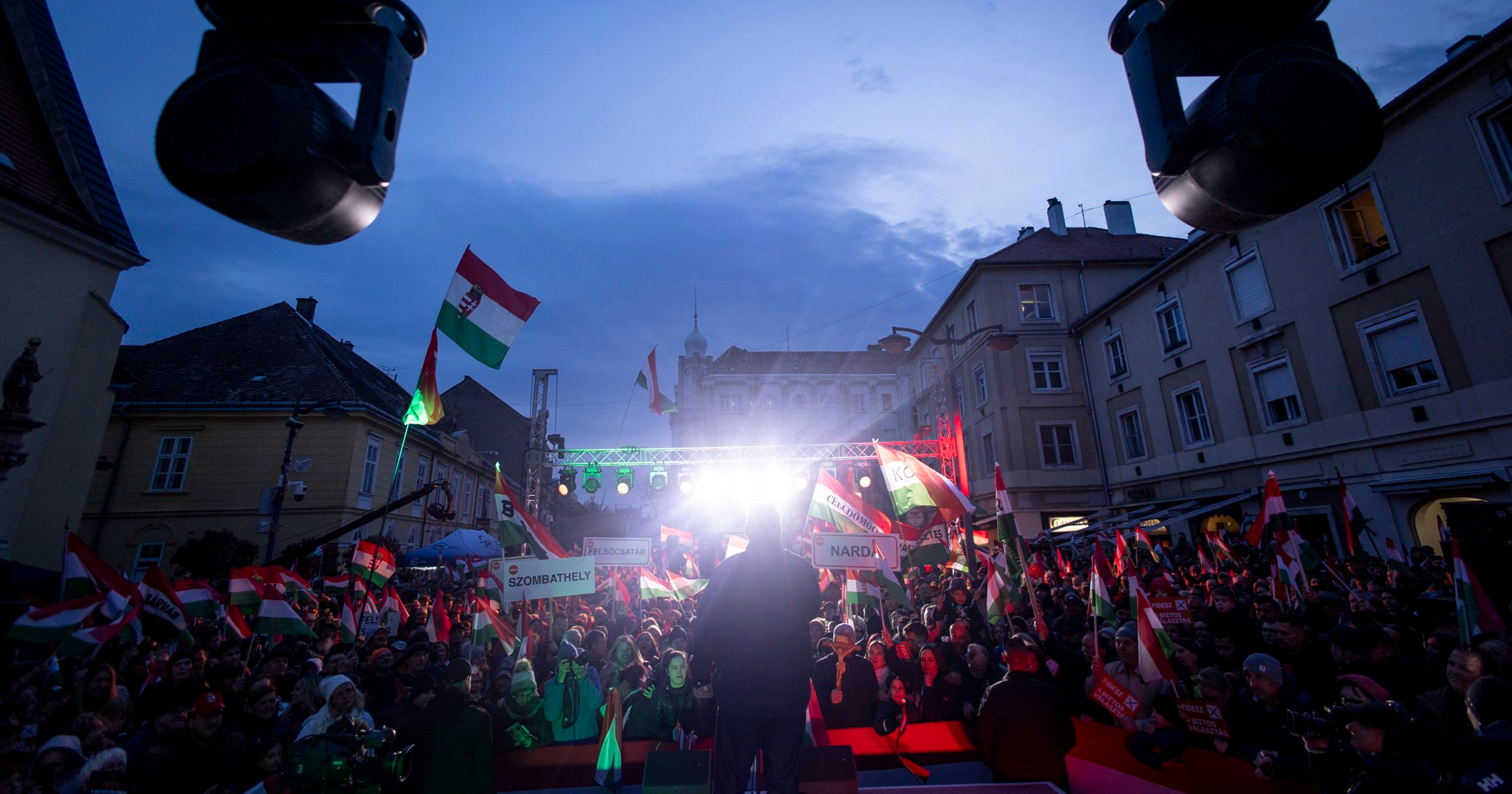 Objavljena nova anketa: Orbanov protivnik ide prema dvotrećinskoj većini