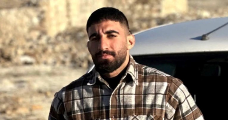 Iranac objavio video u kojem pali sliku vrhovnog vođe. Sutradan pronađen mrtav