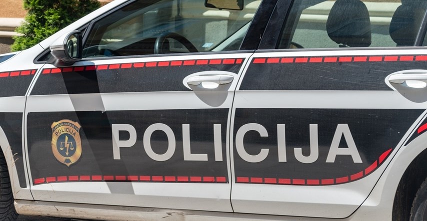 Maloljetnica u BiH policiji slala lažne dojave o bombi u školama i trgovačkom centru