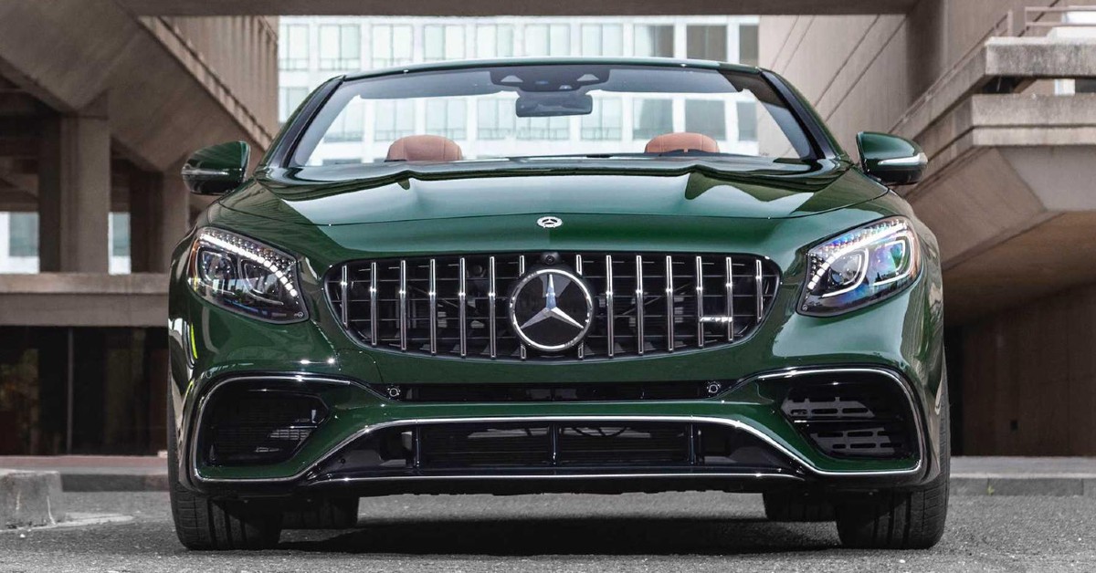 Mercedes ispunjava svaku želju, pa i onu da vam oboji auto BMW-ovom bojom