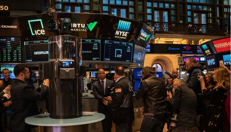 Wall Street pao nakon objave zapisnika s posljednje sjednice Feda