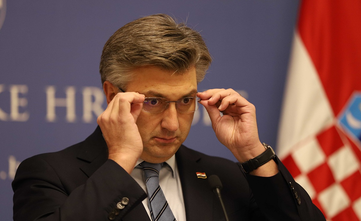 VIDEO Plenković: Respekt ugostiteljstvu, ali treba izbjegavati nepotrebne kontakte