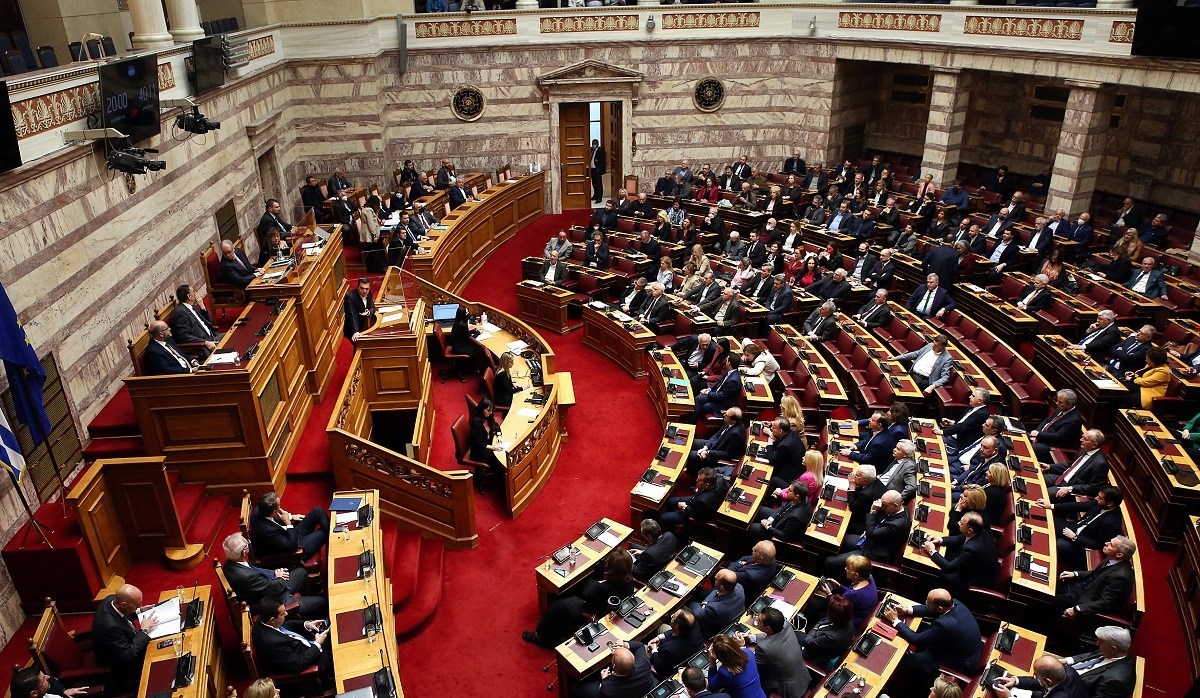 Stranke čiji su šefovi osuđeni za kriminal neće više moći ići na izbore u Grčkoj