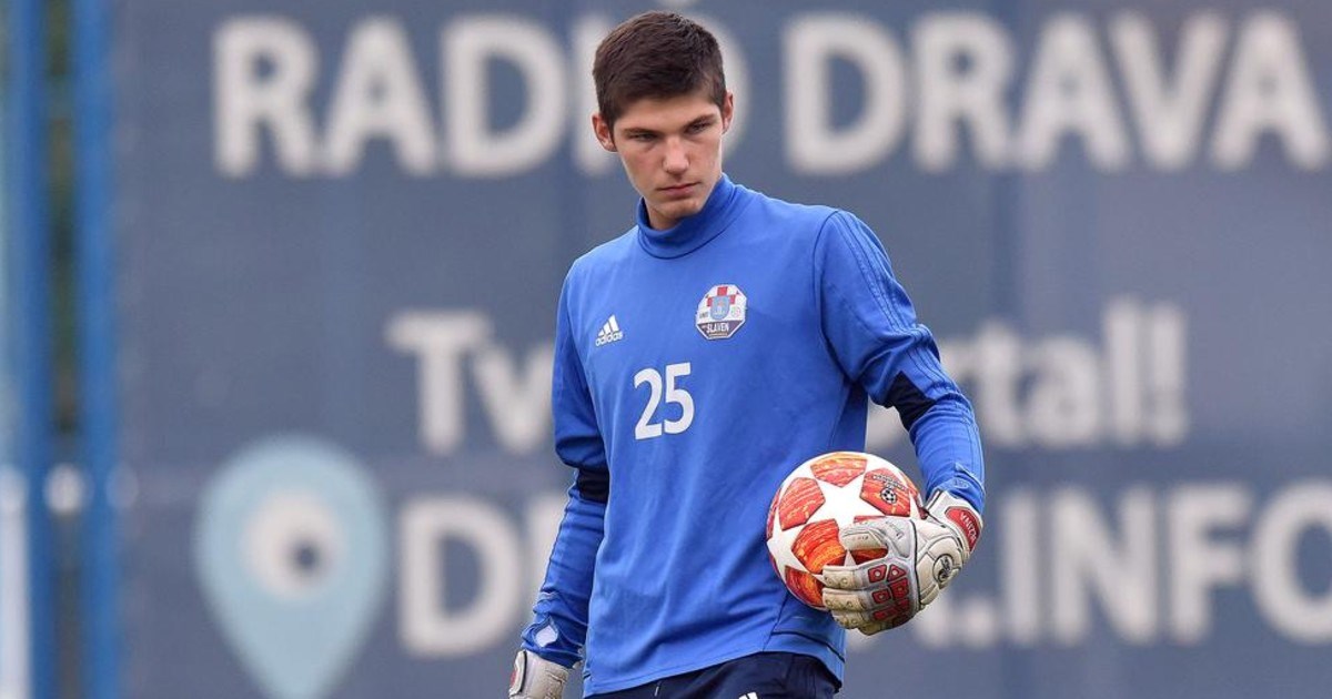 Slavenov trener golmana trebao je braniti protiv njega u Kupu. Klub mu je to zabranio