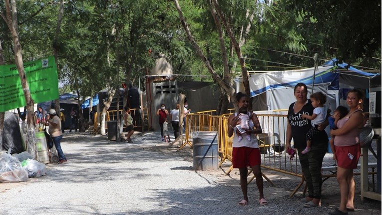 Izbjeglički kamp u Meksiku je pun, svi žele u Ameriku. Biden poziva na strpljenje