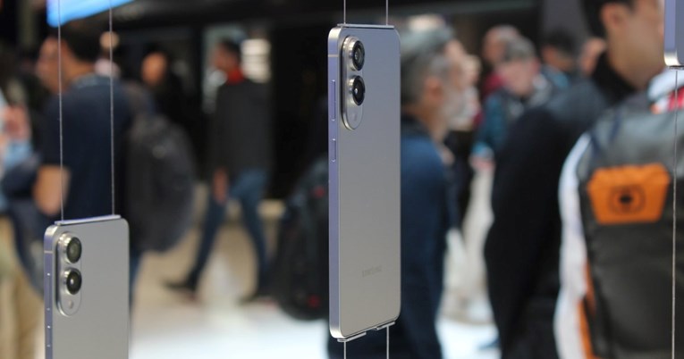 Nova tehnologija, ista baterija: Galaxy S26 Ultra izaziva rasprave