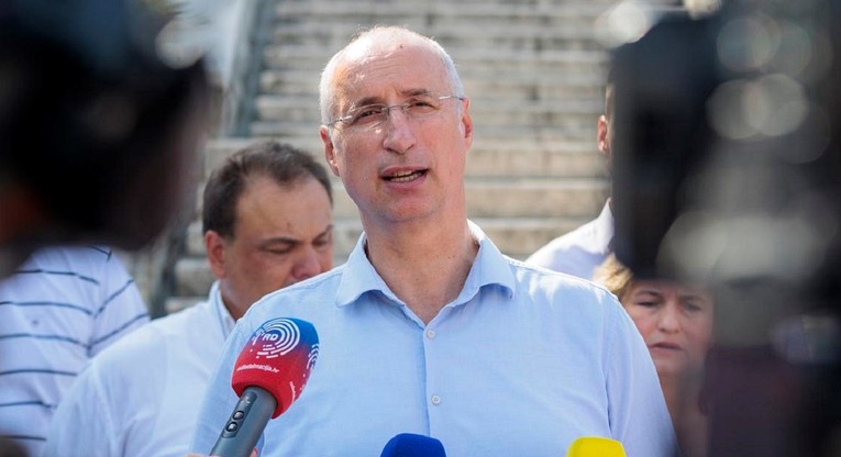 Puljak: HDZ sad pljačka milijarde. Birači, okrenite im leđa, ili HDZ ili Hrvatska