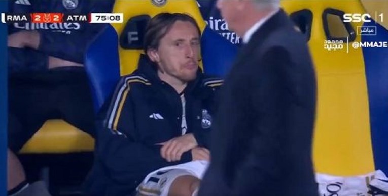 Modrić se spremao pljunuti. Onda je vidio da ga Ancelotti gleda