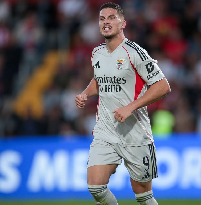 Mourinho ne preferira Ivanovića, ali sad mu se ozlijedio glavni napadač