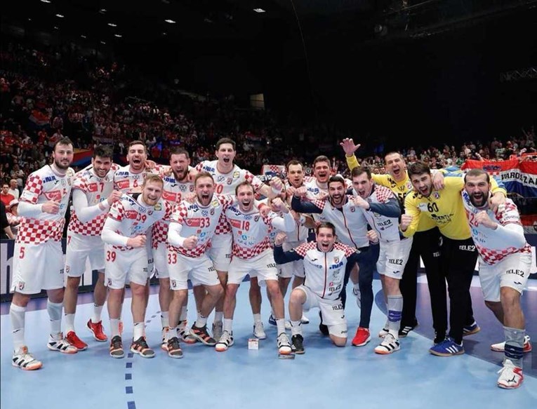 Hrvati slave čudesnu pobjedu. Nevjerojatan show među navijačima