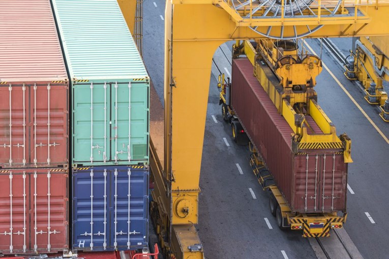 Izvoz u prvih pet mjeseci porastao 7,4 posto, uvoz 9,8 posto
