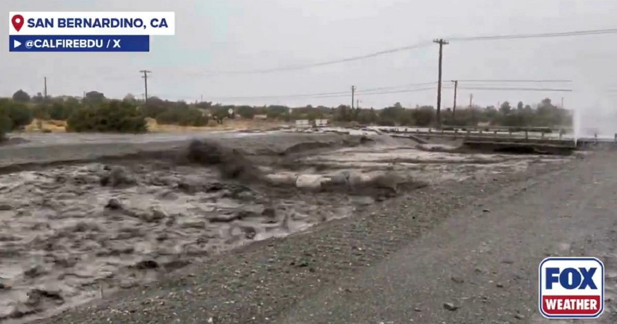 Snažna oluja pogodila Kaliforniju. Stotine evakuirane na Božić