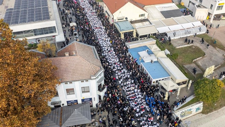 U vukovarskoj Koloni sjećanja bilo 120.000 ljudi