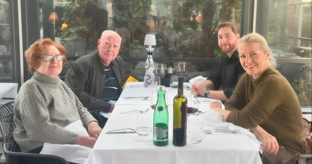 Barbara Kolar objavila rijetku obiteljsku fotku, njezin brat Igor slavio je rođendan