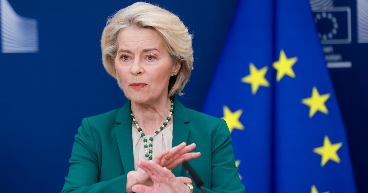 Von der Leyen: Nije pitanje trebaju li mladi imati pristup mrežama, već mreže njima
