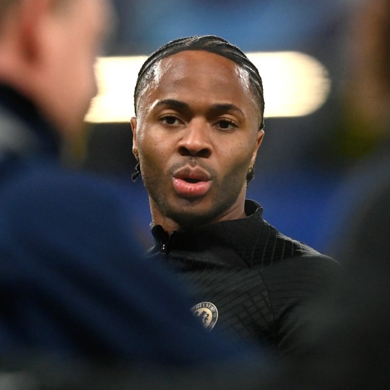 Maskirani provalnici htjeli upasti u Sterlingov dom. Nogometaš i obitelj bili u kući