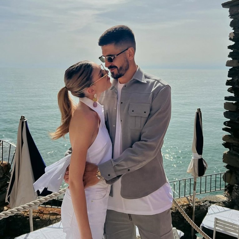 Oženio se Martin Erlić, mladenka objavila fotografiju iz crkve