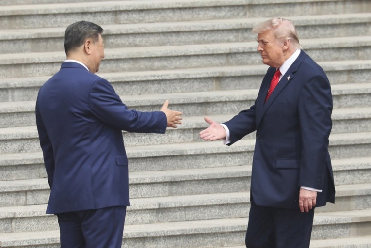 Trump bez "velikog Xijevog zagrljaja"
