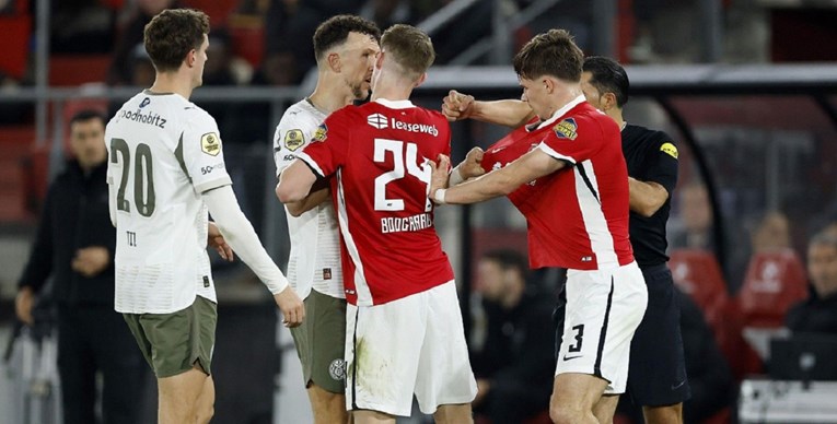 Suparnik šakom udario Perišića. Pogledajte njegovu reakciju