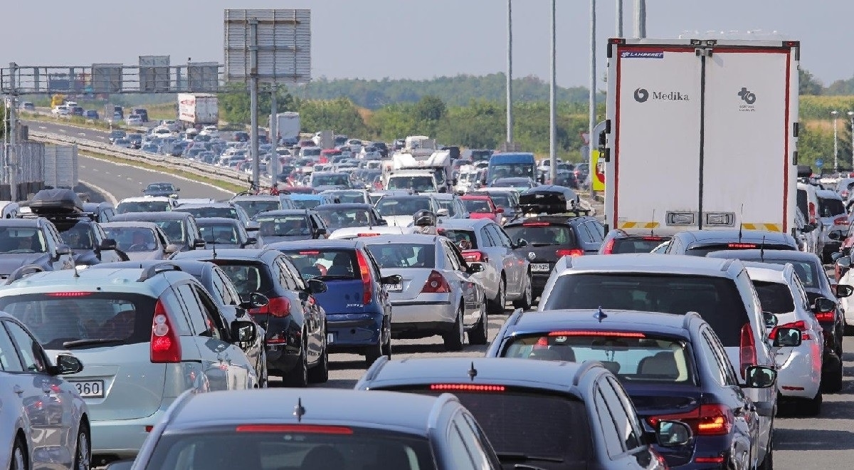 HAC: Autocestama je za vikend prošlo 40 posto više vozila nego u isto vrijeme lani