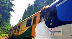 Sudar vlakova u Češkoj, najmanje dvoje mrtvih i 24 ozlijeđenih