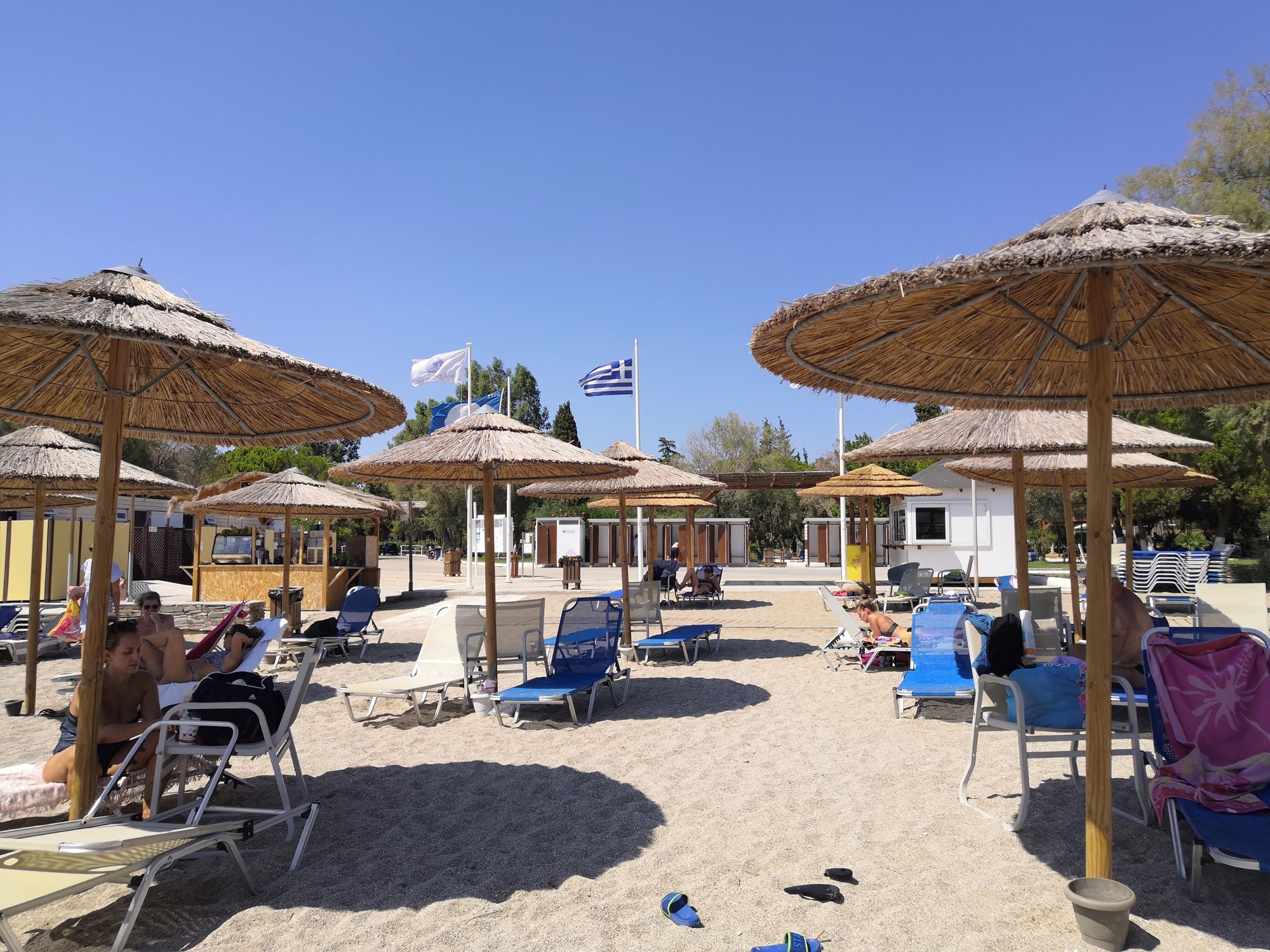 Muškarci (82 i 76) na grčkoj plaži potukli se zbog ležaljke. Jedan je preminuo