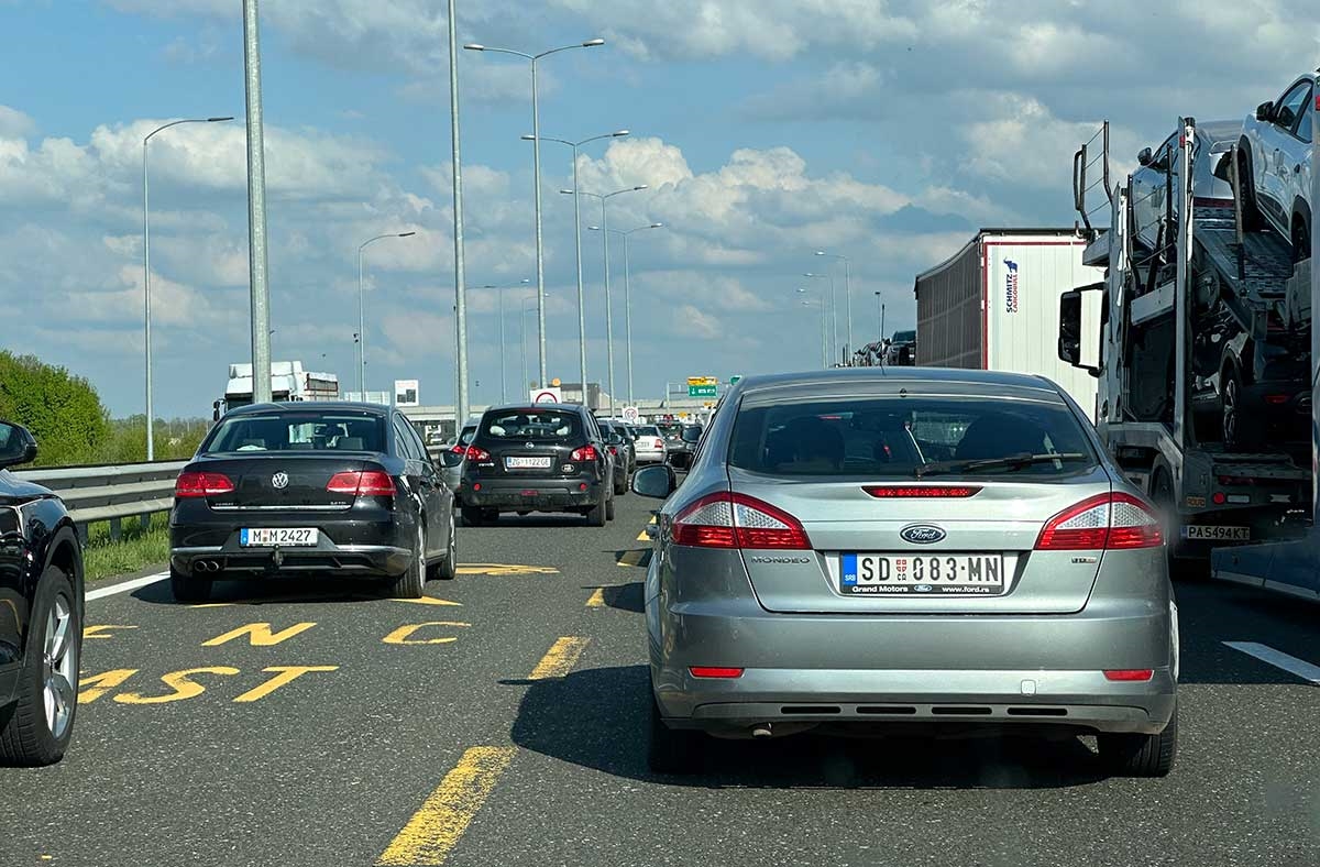 FOTO Ogroman zastoj na A3 prema Lipovcu