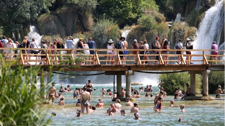 Zabranjuje se kupanje u Nacionalnom parku Krka