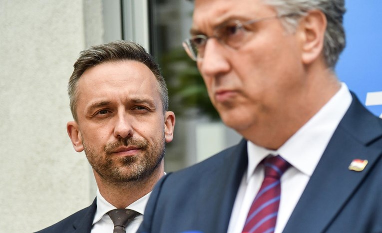 Vlada se oglasila nakon velikog šamara ministru Piletiću