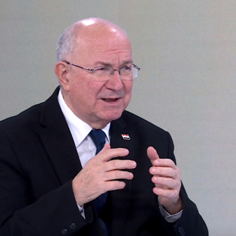 Mate Granić o incidentima: Cilj je prenijeti napetosti iz Srbije na Hrvatsku