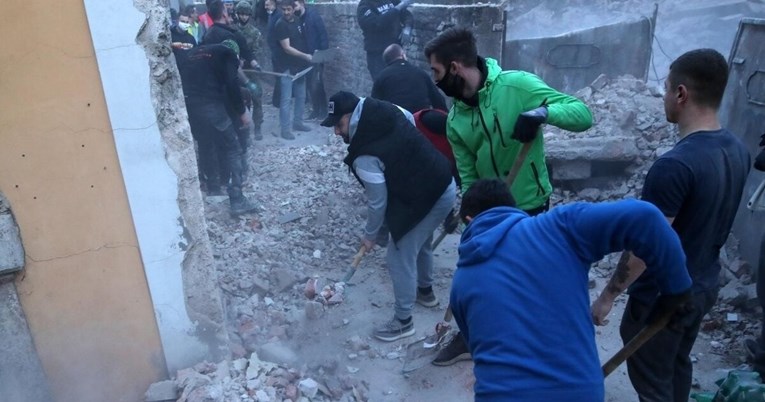 Navijači čistili ruševine i skupili tone humanitarne pomoći, sportaši nudili smještaj