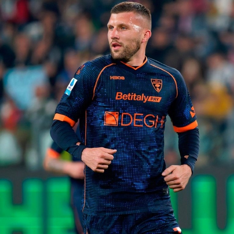 Evo koliko će Rebić zarađivati u Hajduku