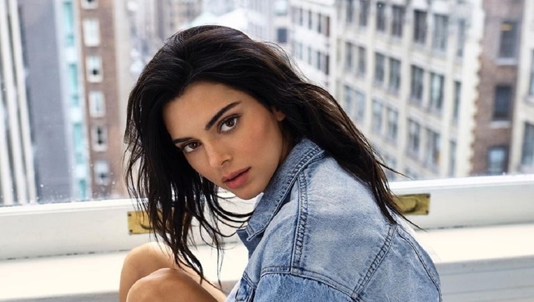 Kendall Jenner potvrdila na Instagramu da izlazi s NBA zvijezdom