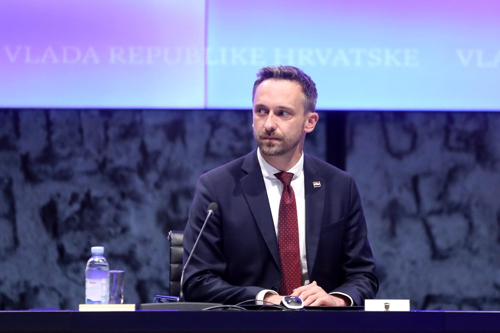 Novska bira novog gradonačelnika. Nakon ovog koji je sada ministar, a nitko ga ne zna