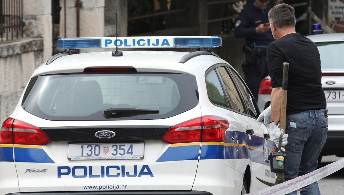 Bez vozačke i s 3.49 promila kamionom se zabio u auto u Splitu i pobjegao